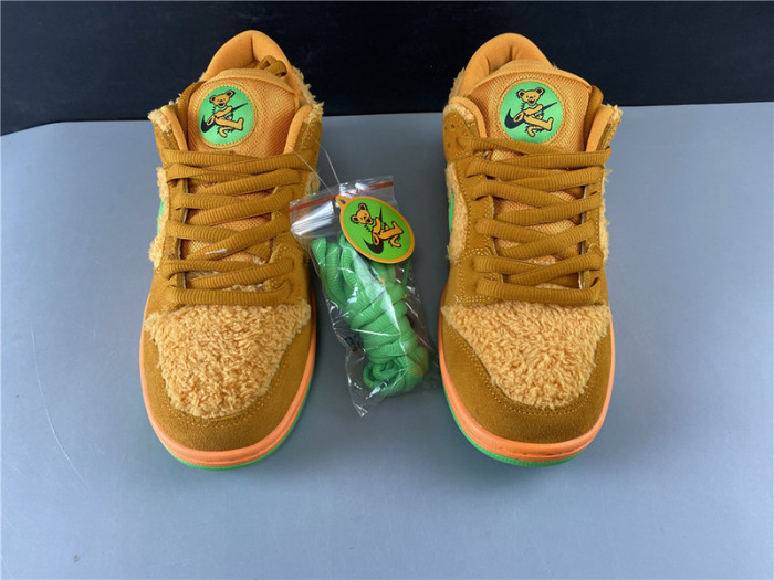 Nike SB Dunk Low Grateful Dead Bears Orange CJ5378-800