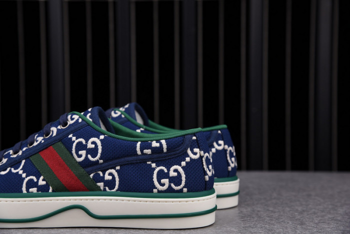 GC sneaker