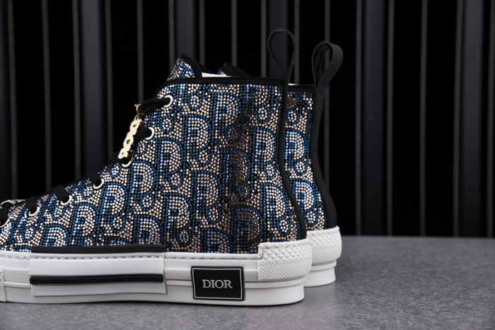 DR B23 HIGH-TOP SNEAKERS 0106