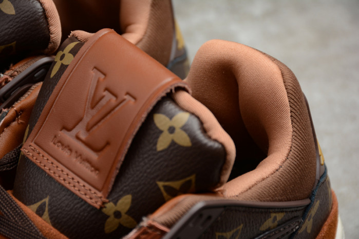 LOU VUIT SNEAKERS