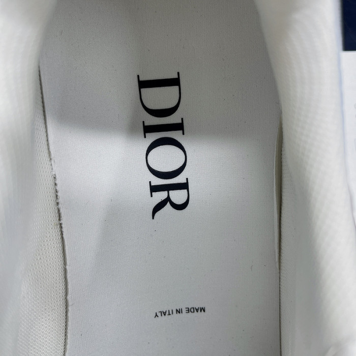 DR B22 SNEAKERS