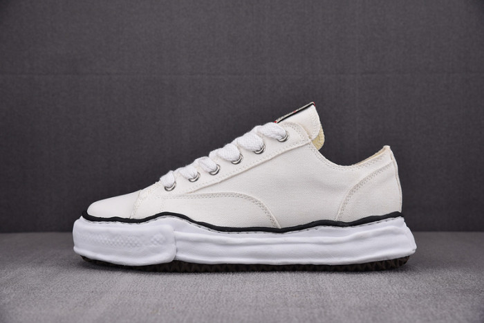 MAISON MIHARA YASUHIRO SNEAKER
