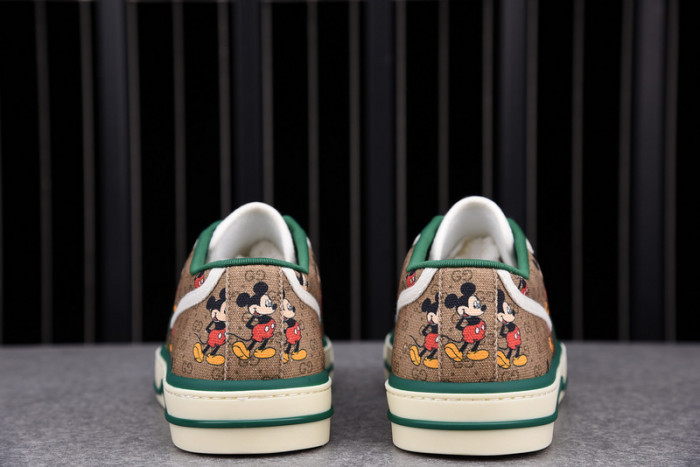 GC sneaker