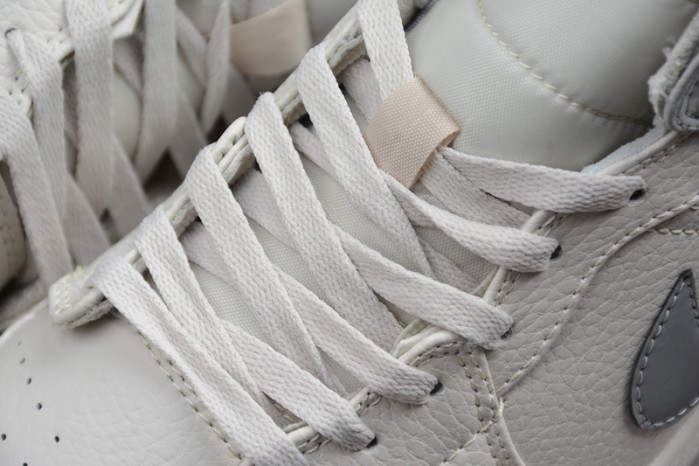 Jordan 1 Mid Light Bone 852542-003