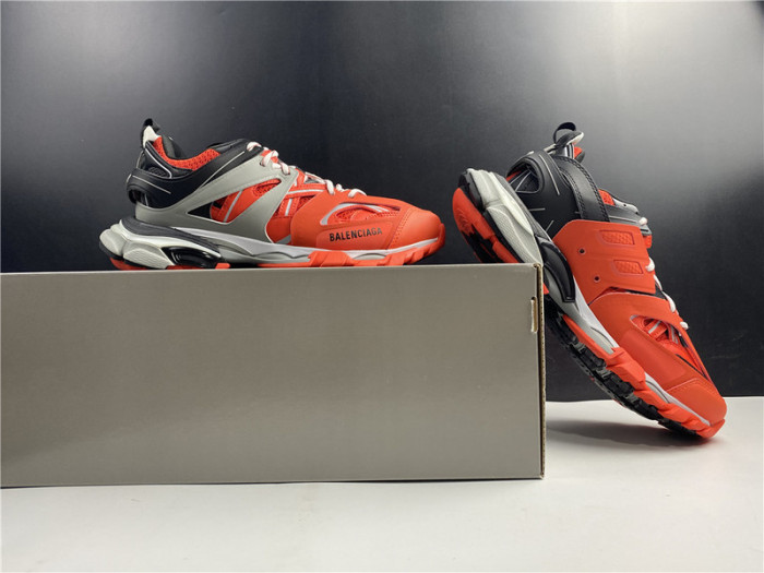 BALENGA Track ORANGE BLACK 542023 W1GC2 1241