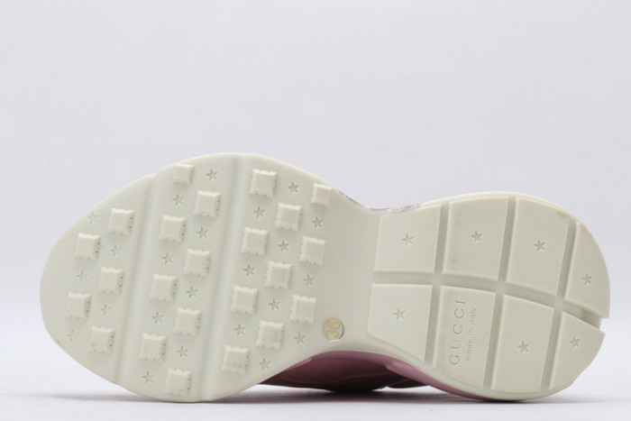 GC sneaker