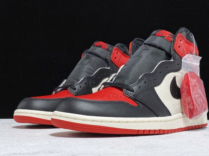 Jordan 1 Retro High Bred Toe 555088-610