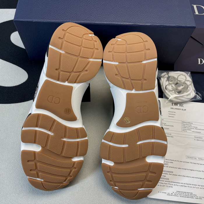 DR B22 SNEAKERS