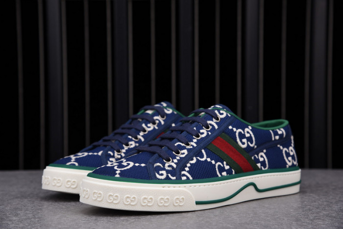 GC sneaker