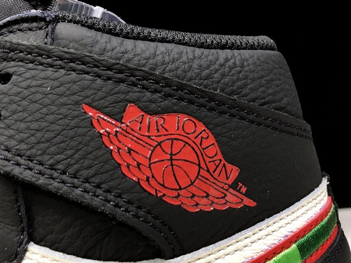 Jordan 1 Retro High Sports Illustrated (A Star Is Born) 555088-015