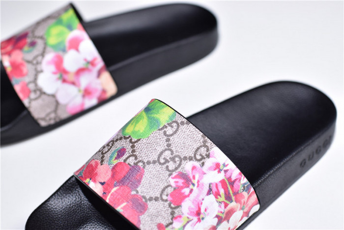 GC SANDALS