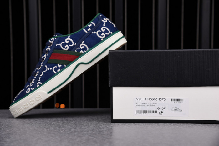GC sneaker