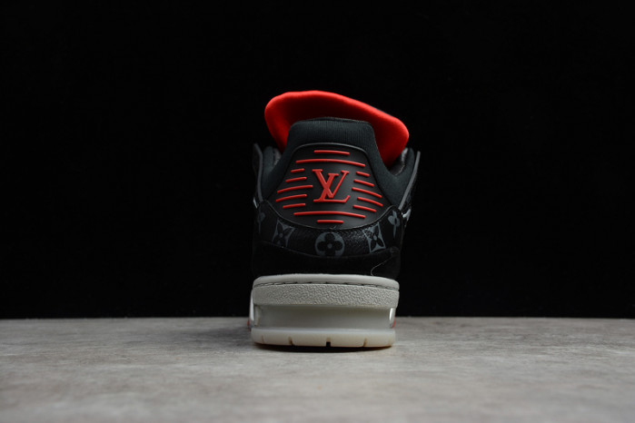 LOU VUIT SNEAKERS