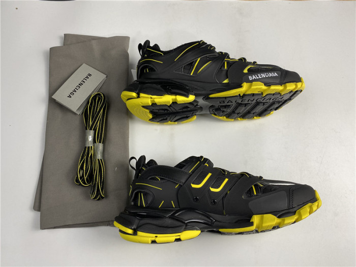 BALENGA TRACK SNEAKER 542023 W3AC1 1070
