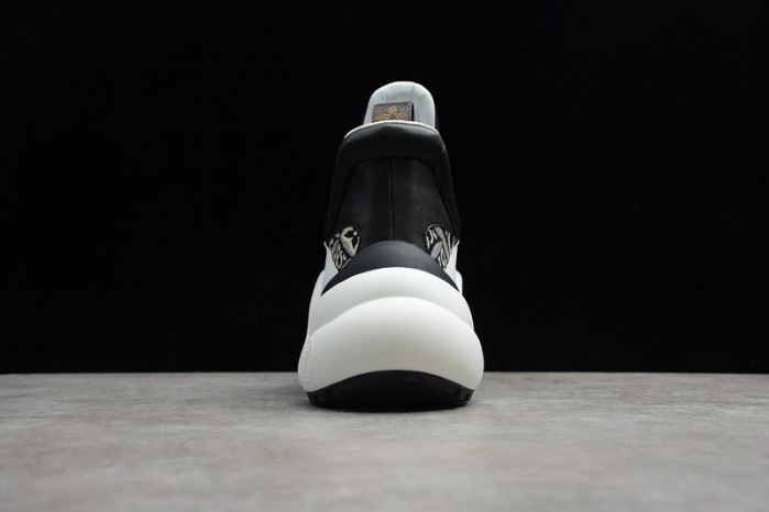 LOU VUIT SCI-FI SNEAKERS