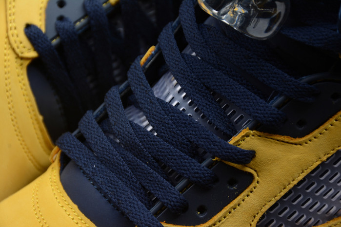 Jordan 5 Retro Michigan (2019) CQ9541-704