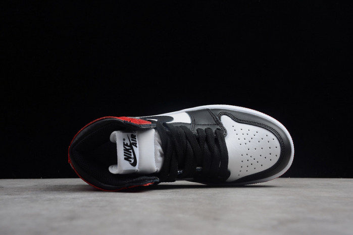 JORDAN 1 RETRO BLACK TOE (2016) 555088-125(kid)