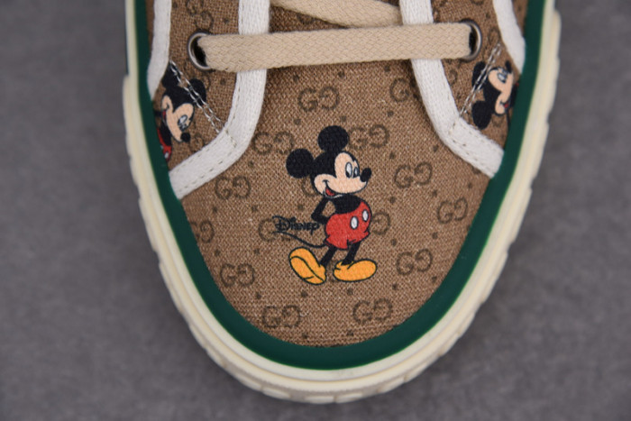 GC sneaker