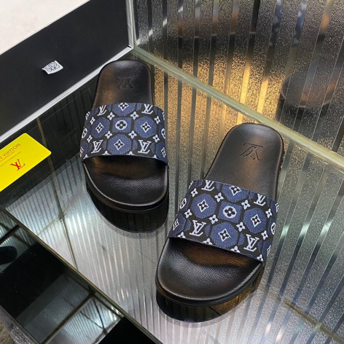 LO** VUI* SANDALS