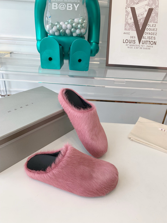 Ma*n1 FUSSBET SABOT CALF-HAIR SLIPPERS