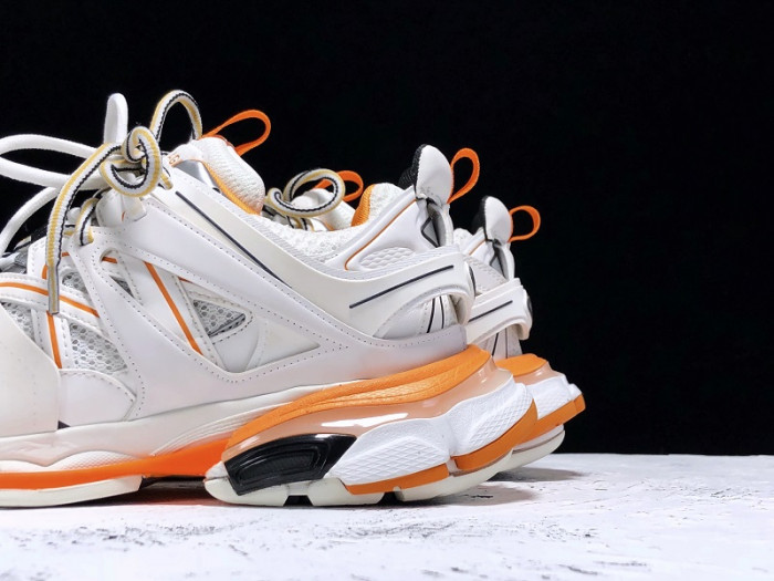 BALENGA TRACK LED Trainers 3.0 WHITE ORANGE W06G0 2001 ORANGE/WHITE