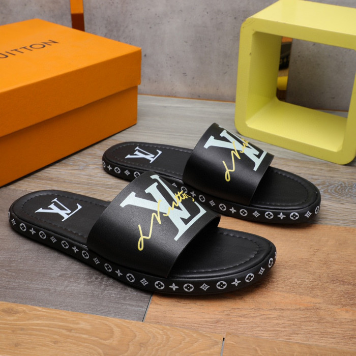 LO** VUI* SANDALS