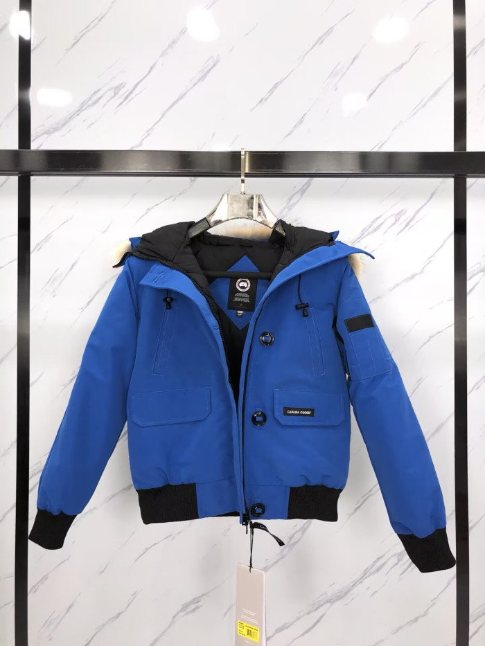 Can*a Go*e down jackets