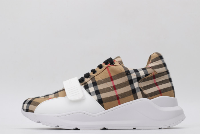 BUR*ERRY SNEAKER