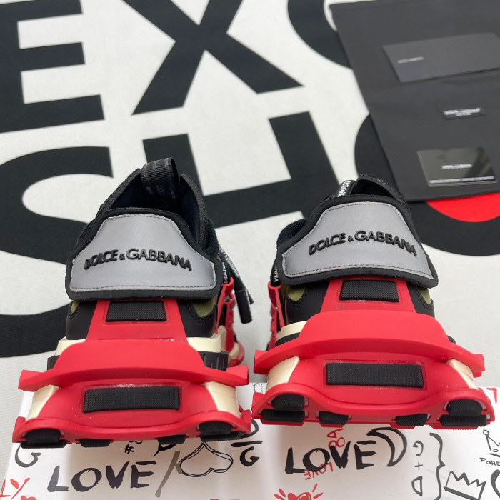 DG SNEAKER