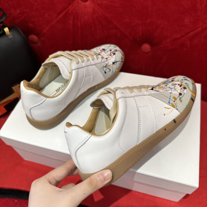 MAISON MARGIELA CALFSKIN Sneakers