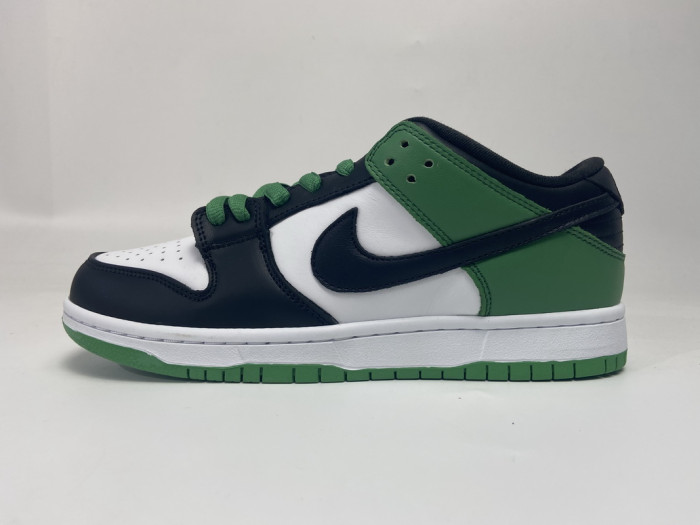 Nike SB Dunk Low Classic Green BQ6817-302