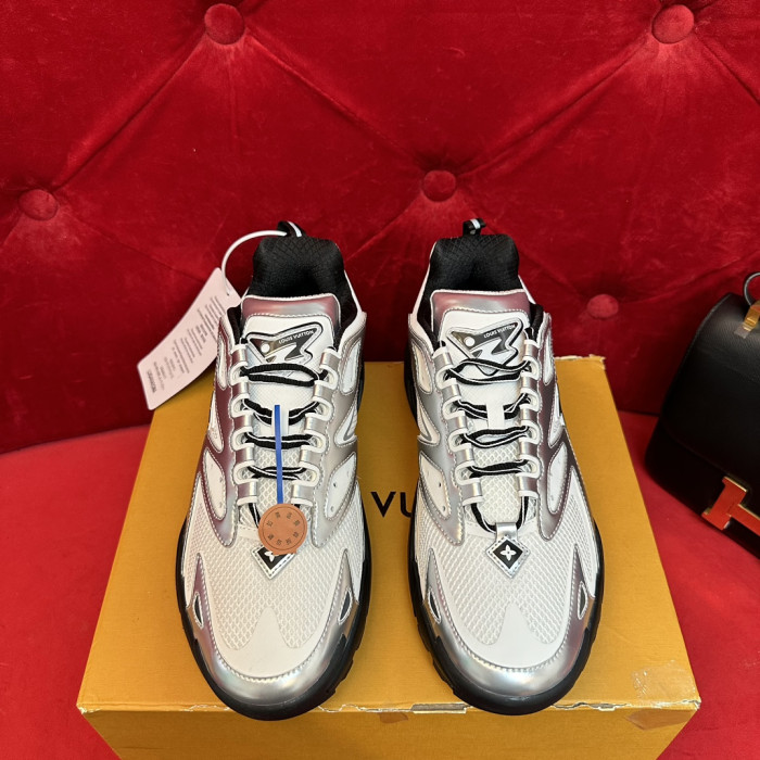 L*V SNEAKERS