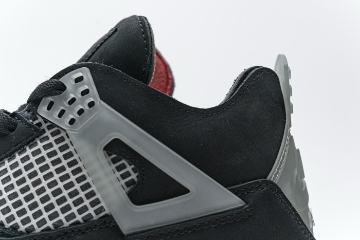 Jordan 4 OFF-WHITE x Air Jordan 4 “Bred” CV9388-001