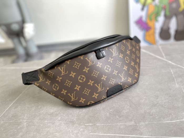 L*V FANNY PACK
