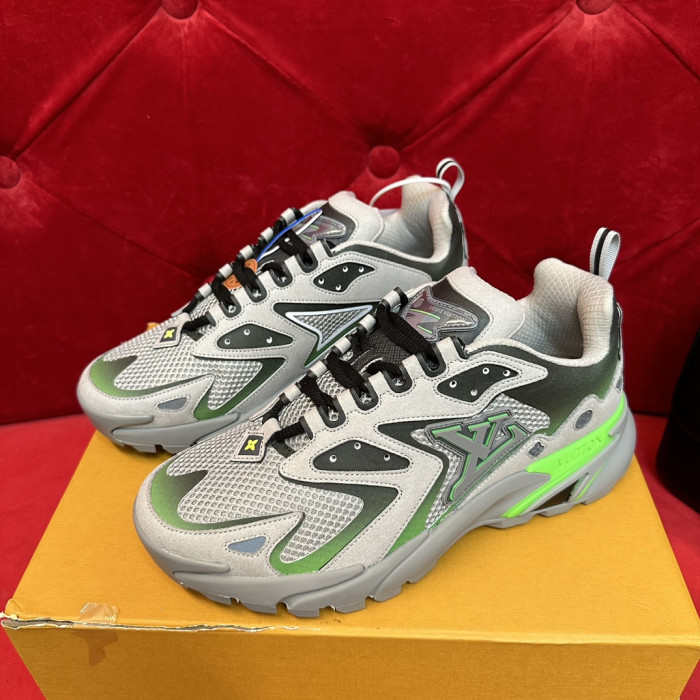 L*V SNEAKERS