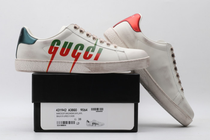 GC ACE LOW-TOP SNEAKER