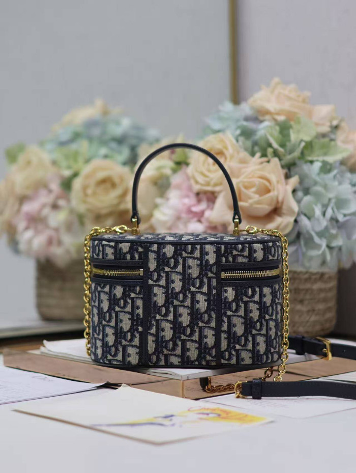 D10r Bag