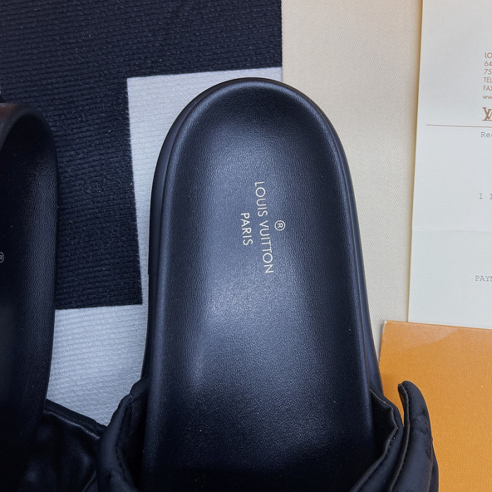 LV Loupe Vulttou Miami
