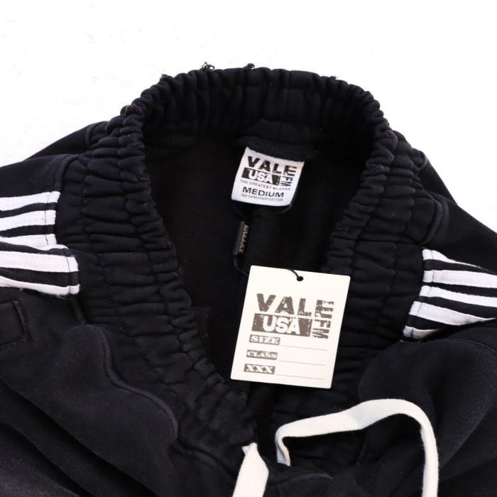 Vale Forever Valley Dreams Bee Hoodie & Sweatpants Set