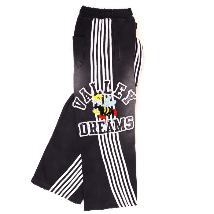 Vale Forever Valley Dreams Bee Hoodie & Sweatpants Set