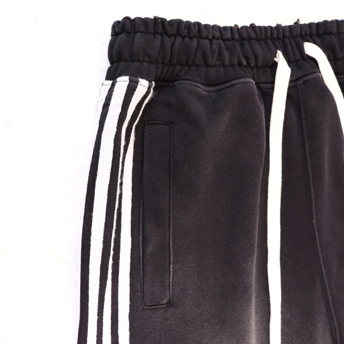Vale Forever Valley Dreams Bee Hoodie & Sweatpants Set