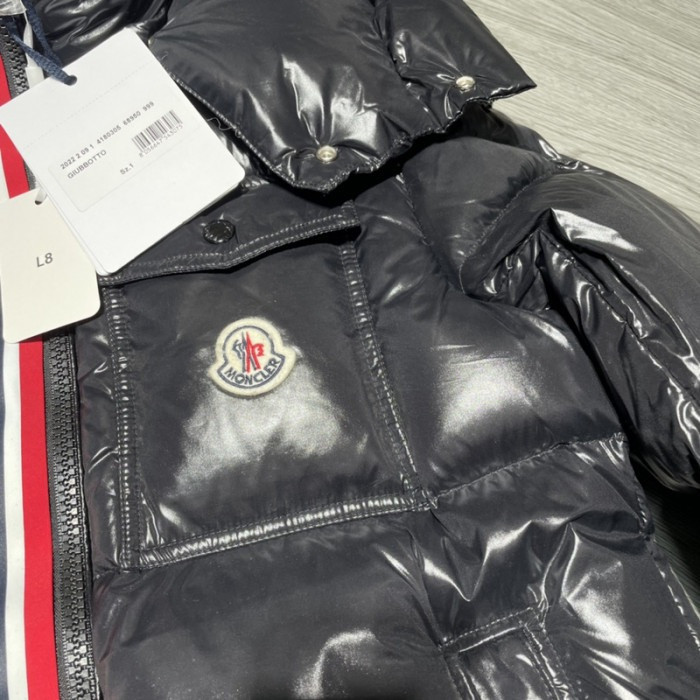 MONCLER DOWN JACKET