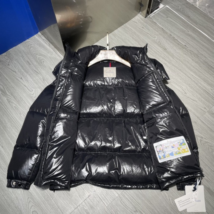 MONCLER DOWN JACKET
