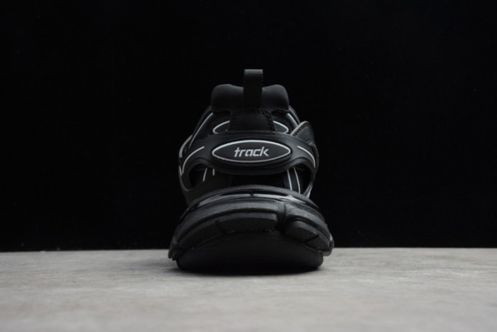 Ba*len*cia*ga track sneaker 542023 w1gb1 2045