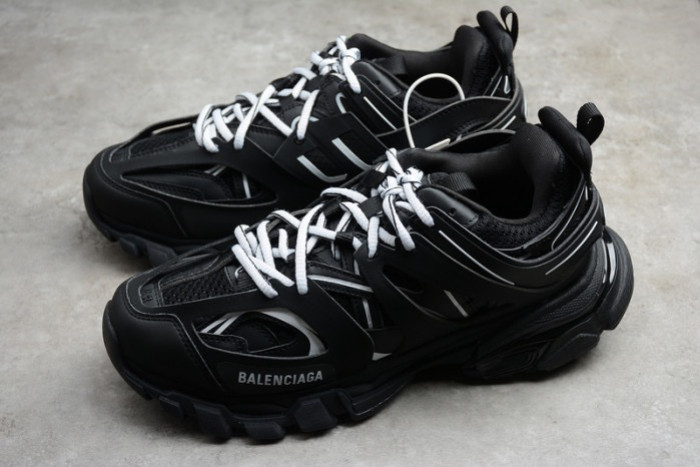 Ba*len*cia*ga track sneaker 542023 w1gb1 2045