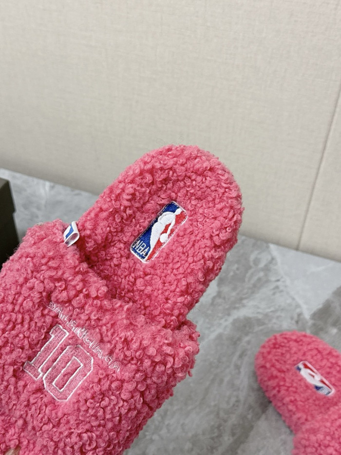 Ba1en*iaga FURRY SLIDE SANDAL