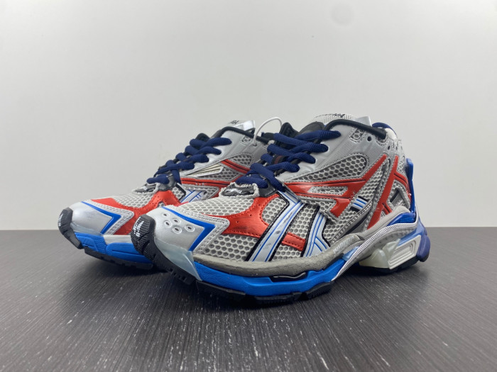 Ba1en*iaga RUNNER 8000036