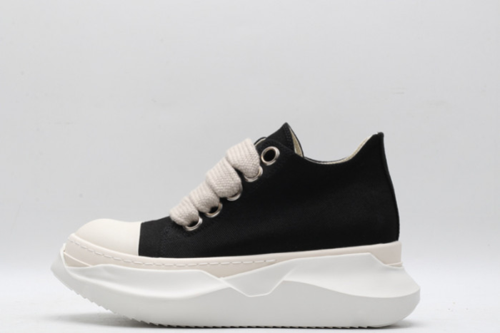 RICK OWEN.S SNEAKER