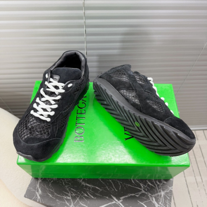 B0tt*ga Ven*ta ORBIT SNEAKER
