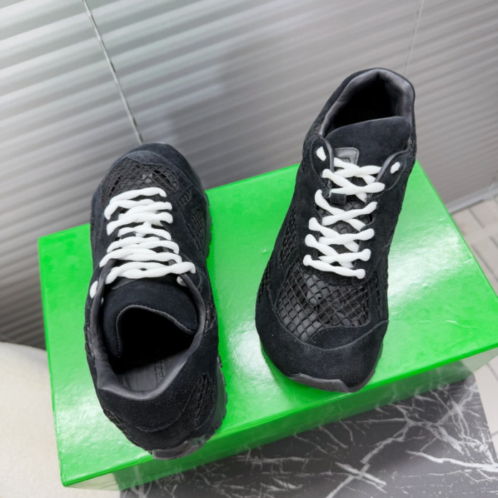 B0tt*ga Ven*ta ORBIT SNEAKER